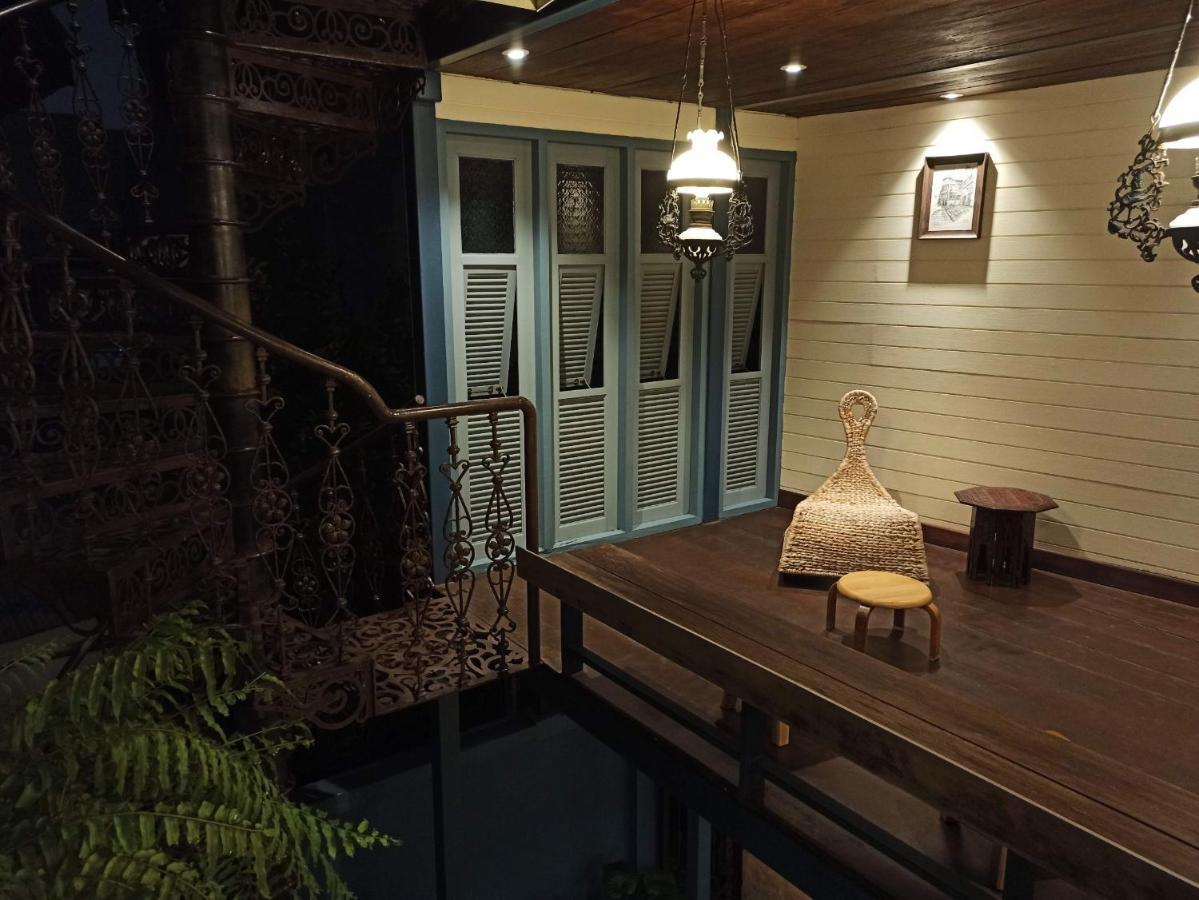 Priya Boutique House Bed & Breakfast Bangkok Luaran gambar