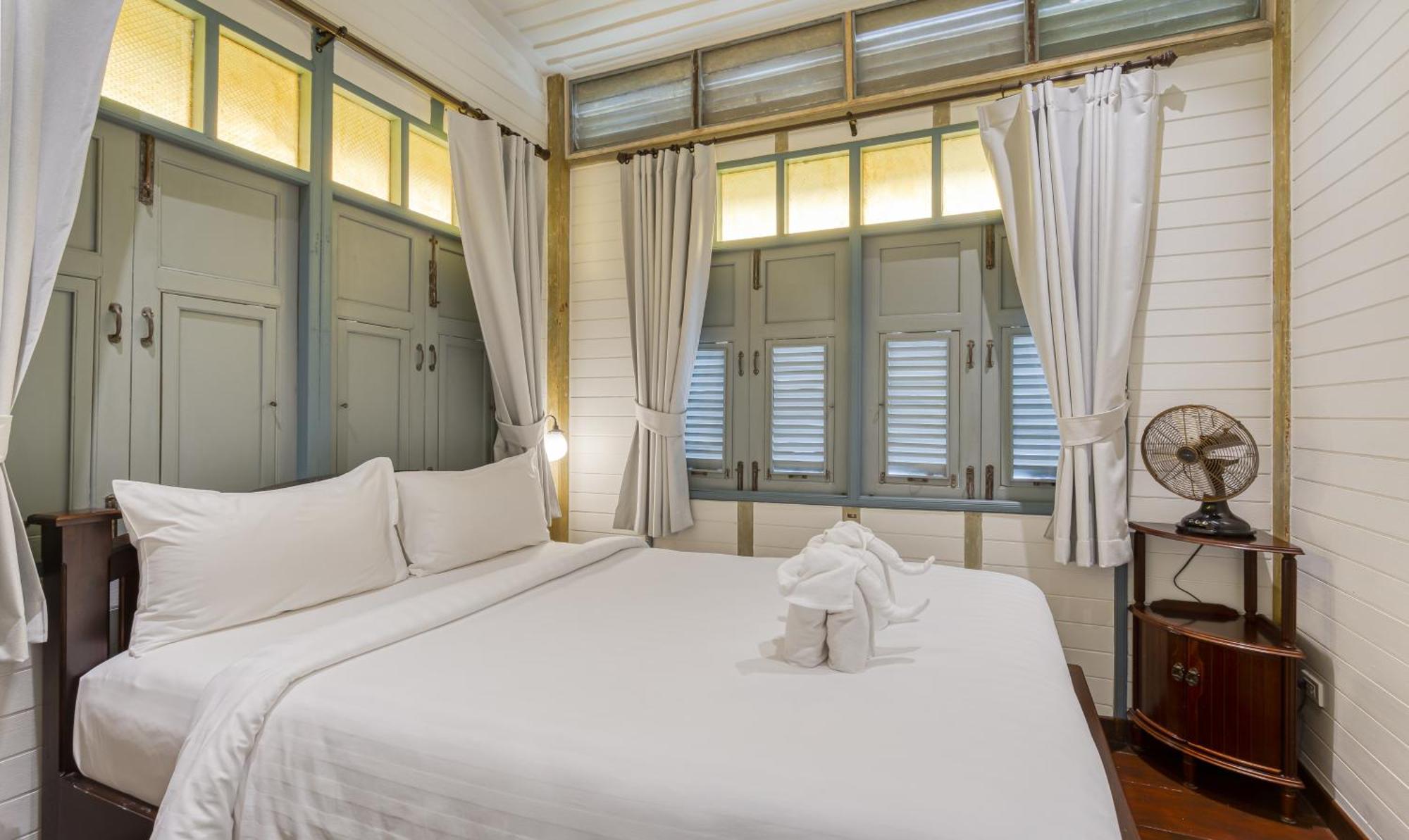 Priya Boutique House Bed & Breakfast Bangkok Luaran gambar