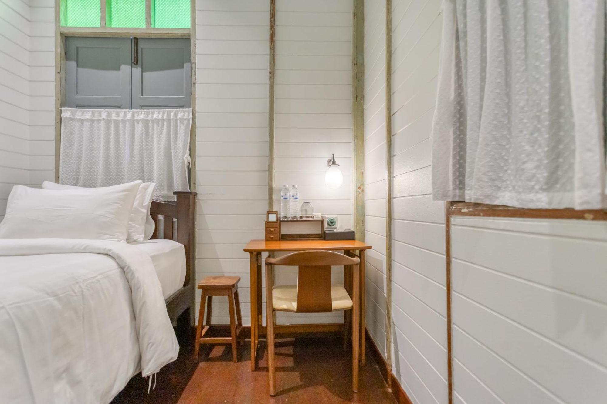 Priya Boutique House Bed & Breakfast Bangkok Bilik gambar
