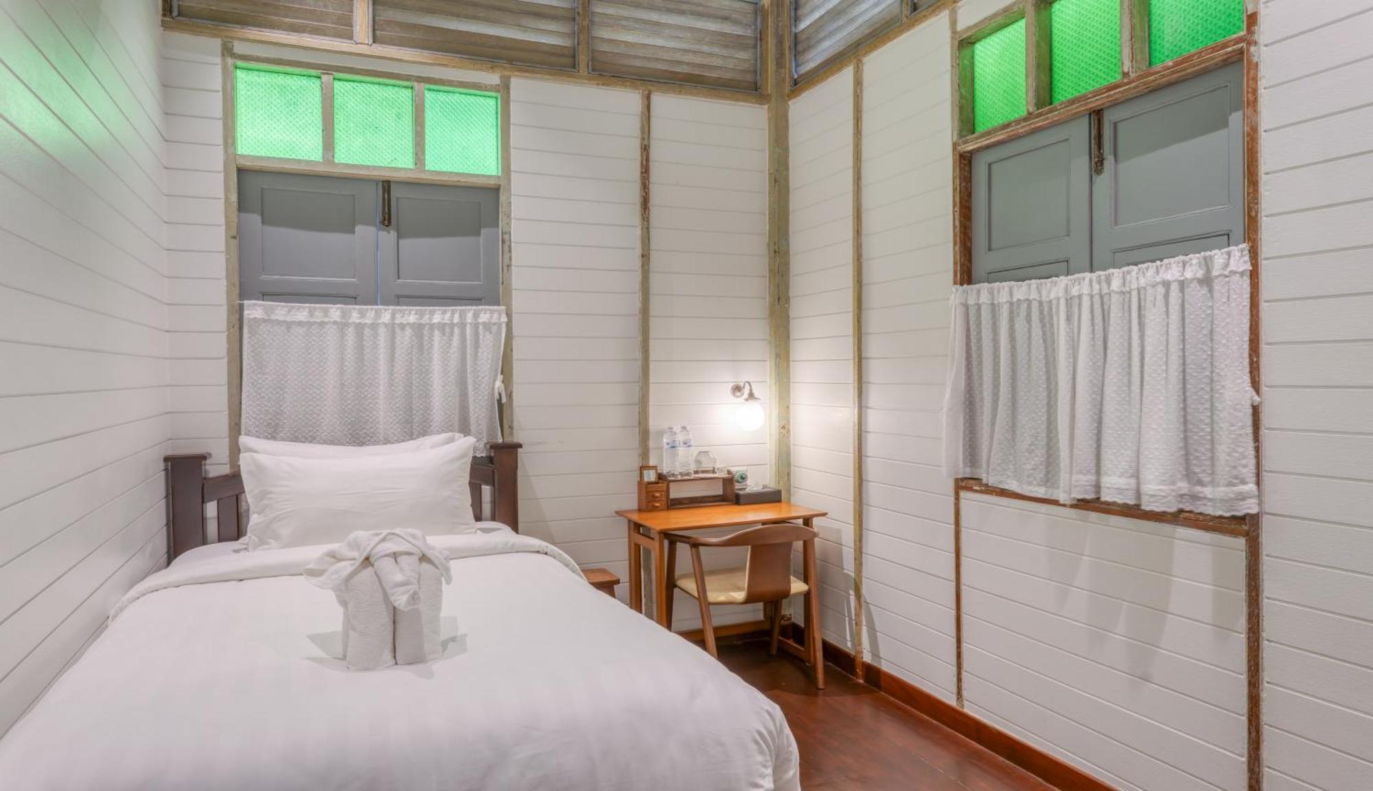 Priya Boutique House Bed & Breakfast Bangkok Luaran gambar