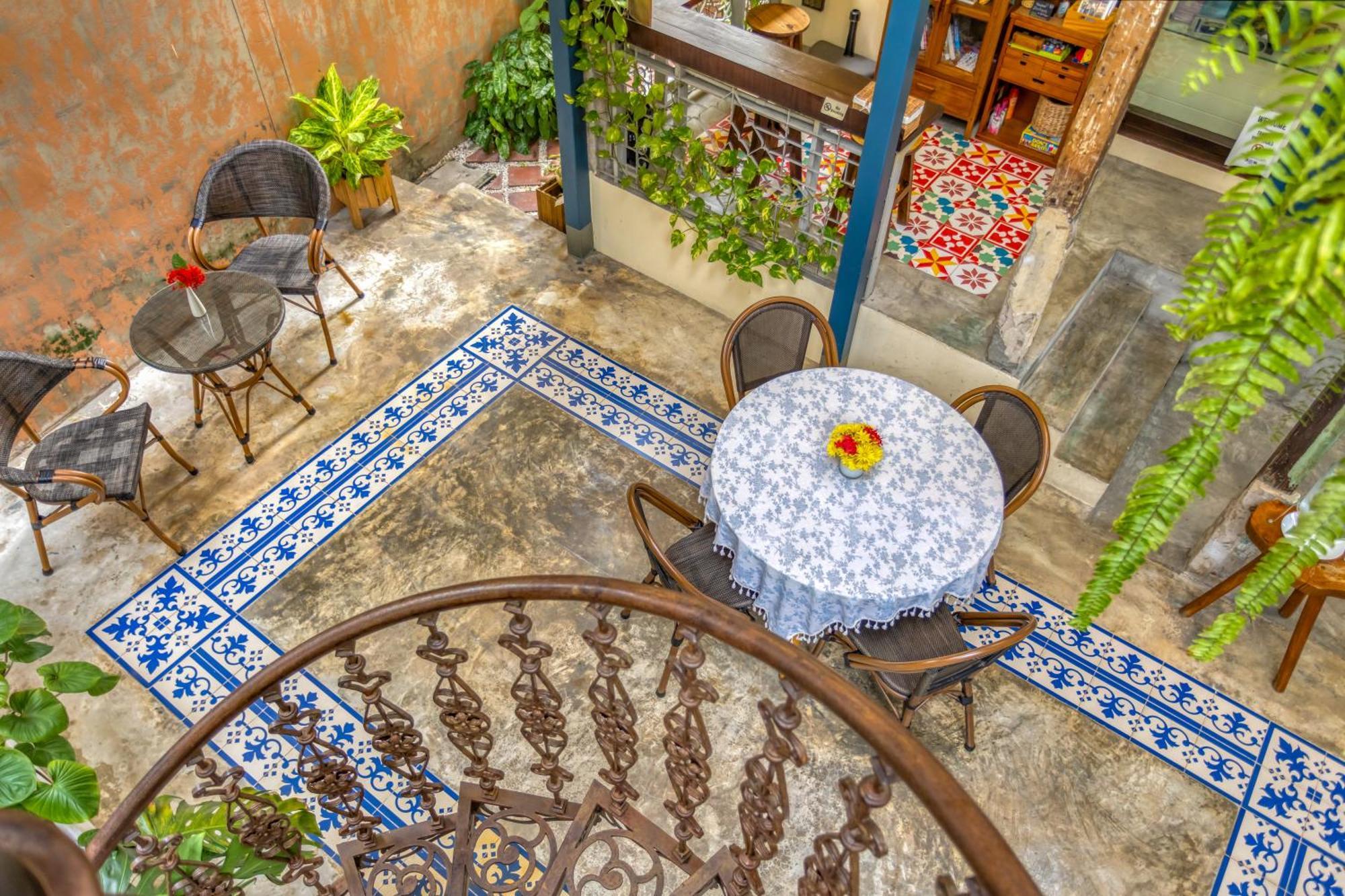 Priya Boutique House Bed & Breakfast Bangkok Luaran gambar